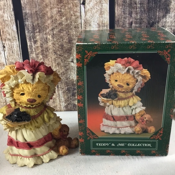 1993 Teddy & Me Collection (AO) - Picture 1 of 5